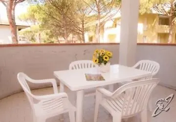 Mareblu - Tuscany Green Aparthotel Principina a Mare 3*,  Italy